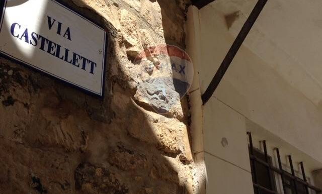 20250828120338-976139-15