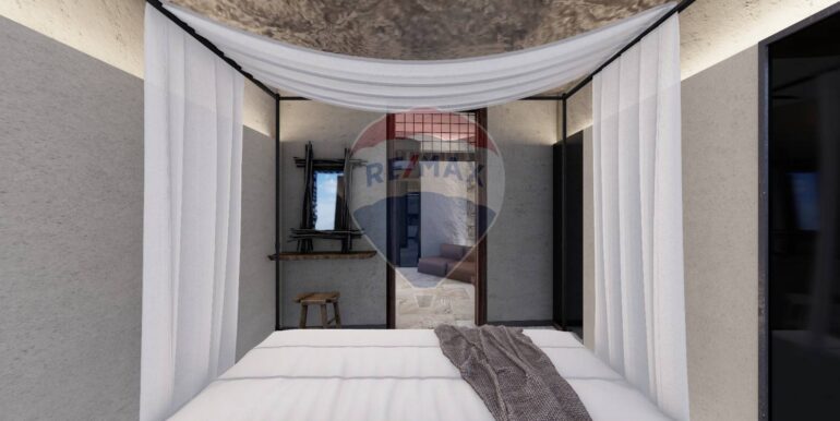 20250828120350-976139-20