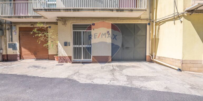 20250828192546-973086-3