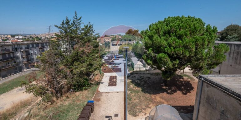 20250828192605-973086-8