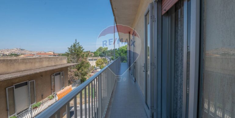 20250828192612-973086-10