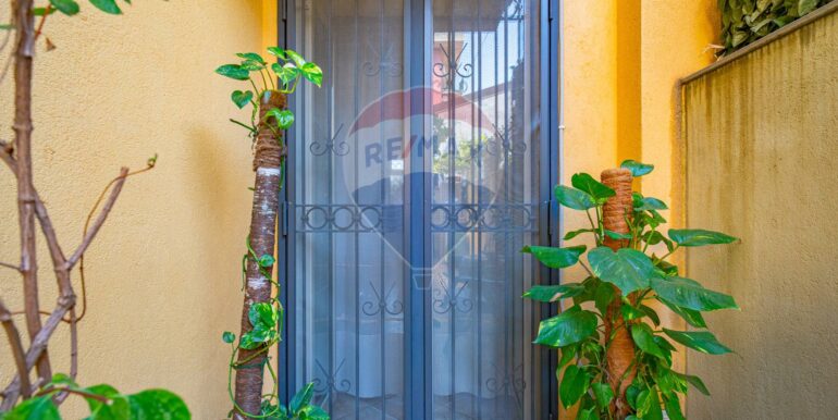 20250828202451-976370-14