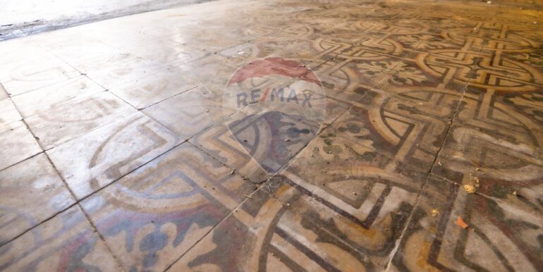 20250828213631-975408-3