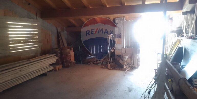 2025082875451-976045-16