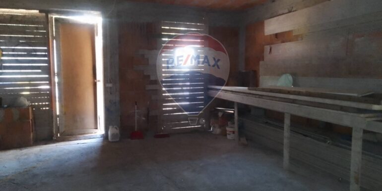 2025082875515-976045-23