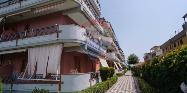 20250829114956-975245-38