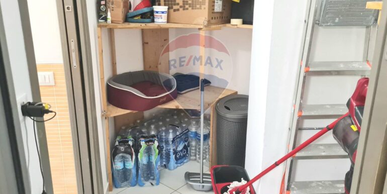 2025082982944-976086-6