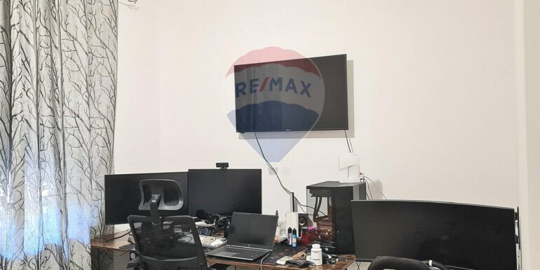 2025082982950-976086-8