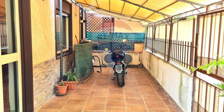 2025082983012-976086-16