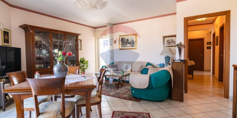 2025082990340-975197-31