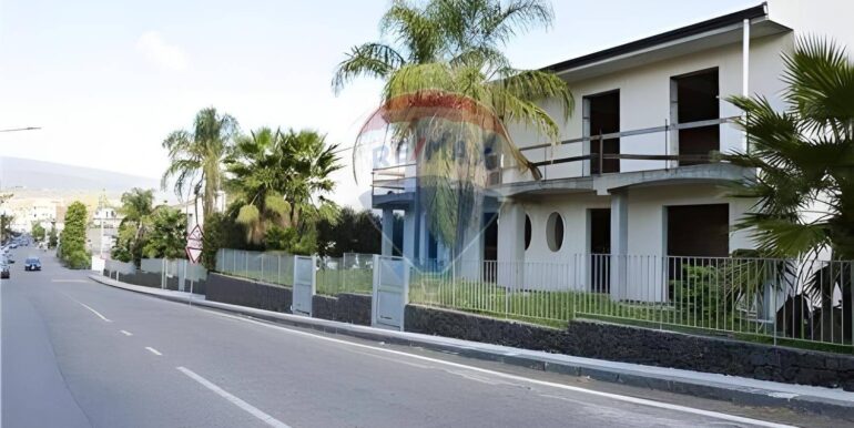 20250830173949-976735-1