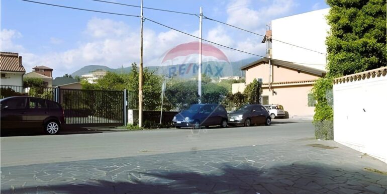 20250830173957-976735-4