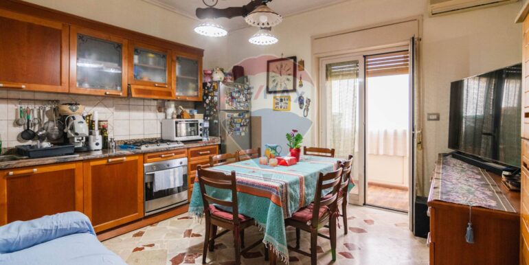 20250901125649-976920-19