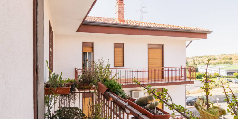 20250901125736-976920-26