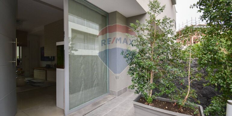 20250901191601-977039-3