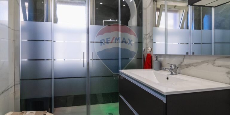 20250902131308-977219-11