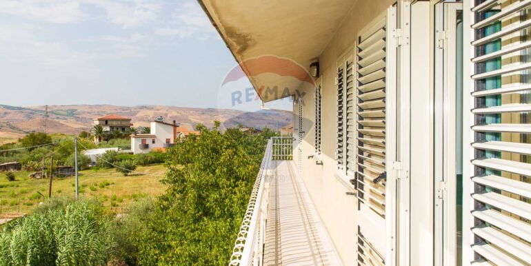 20250902143754-975052-24