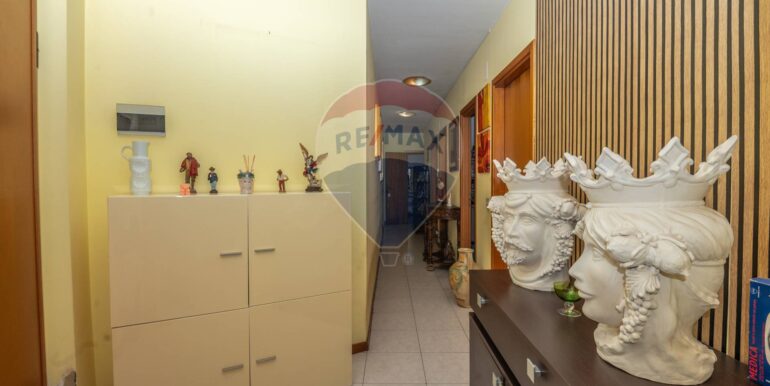 20250902165541-975838-22