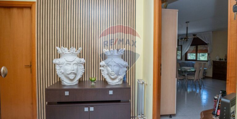 20250902165547-975838-23