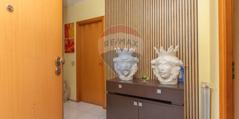 20250902165552-975838-24