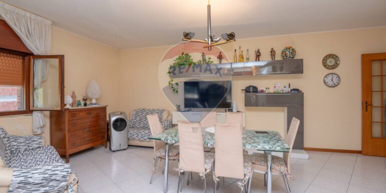 20250902165634-975838-32