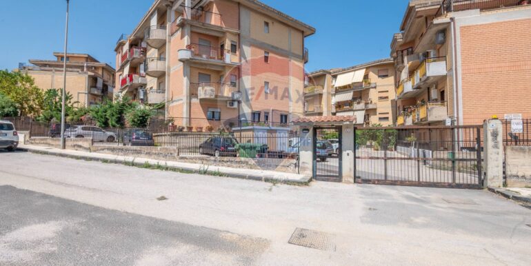 20250902165838-975838-54