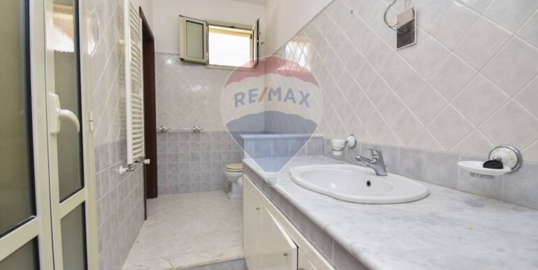 20250902195744-975457-42