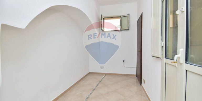 20250902195800-975457-47