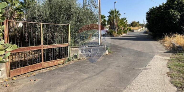 20250902223852-977272-3