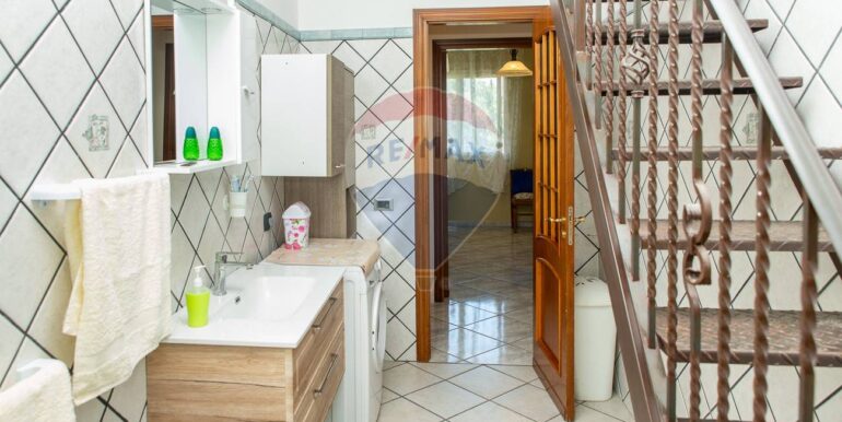 20250903102951-977380-15