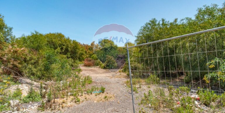 20250903122511-977436-6