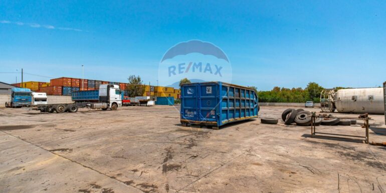 20250903122532-977436-12