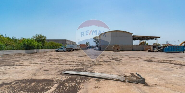 20250903122534-977436-13