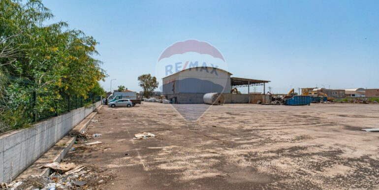 20250903122537-977436-14