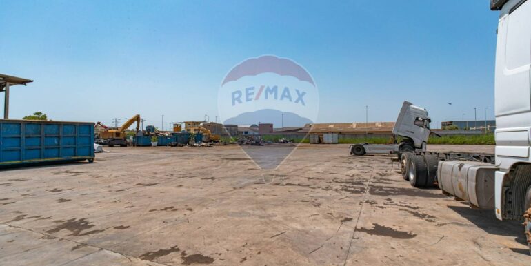 20250903122547-977436-18