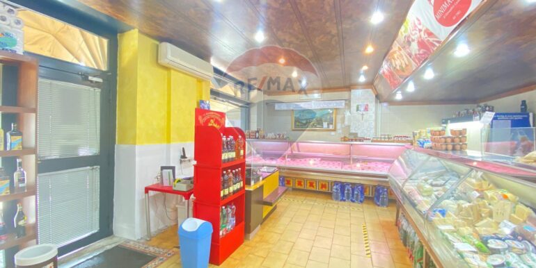 20250903160036-977422-3