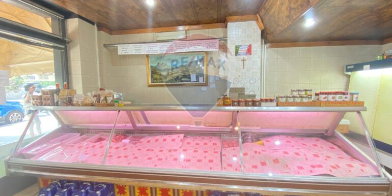 20250903160049-977422-6