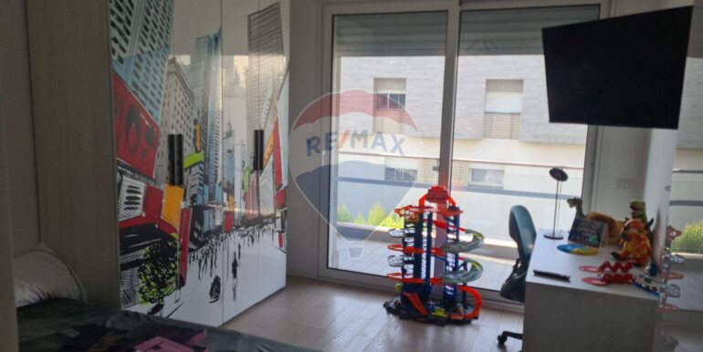 20250903175030-977039-26