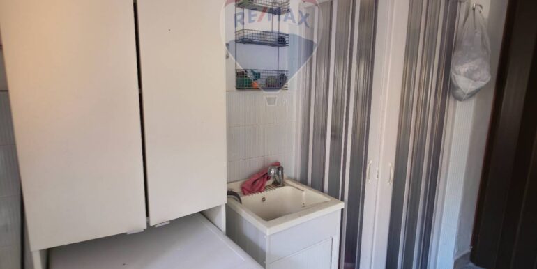 2025090383022-963976-17