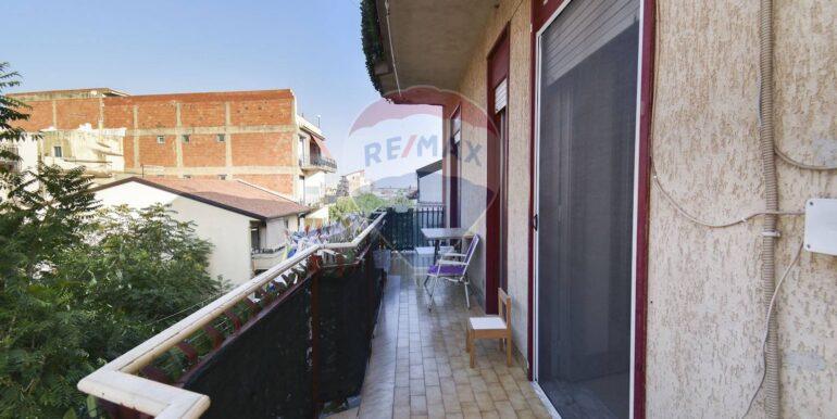 20250904112253-977949-16