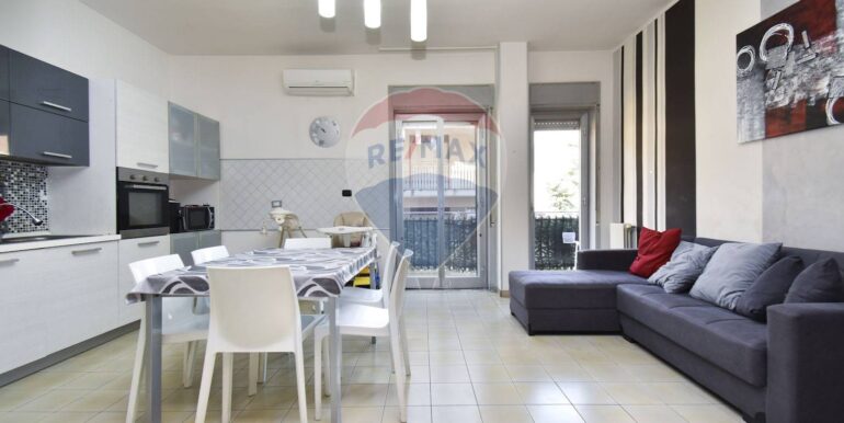 20250904112315-977949-22