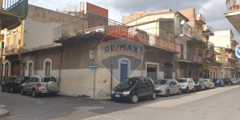 20250904180258-978044-0