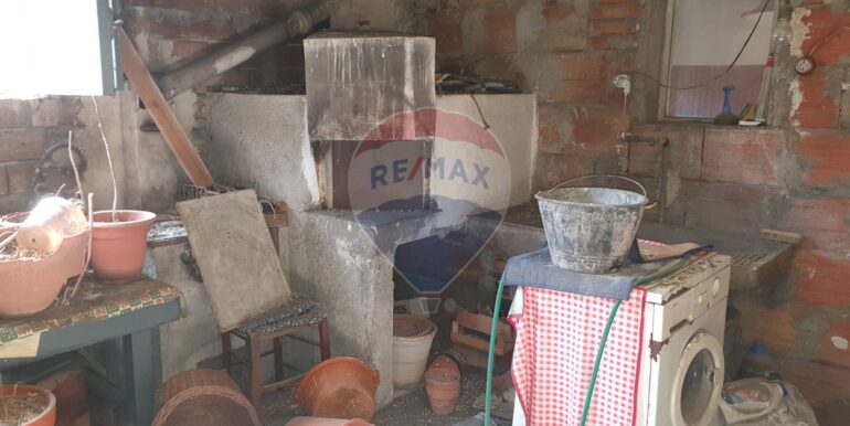 20250904180300-978044-14