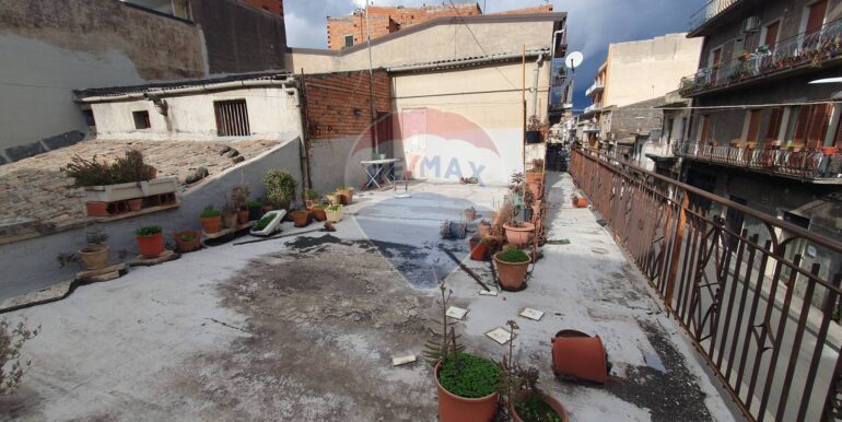 20250904180301-978044-18