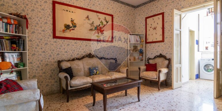 20250904191045-977982-1