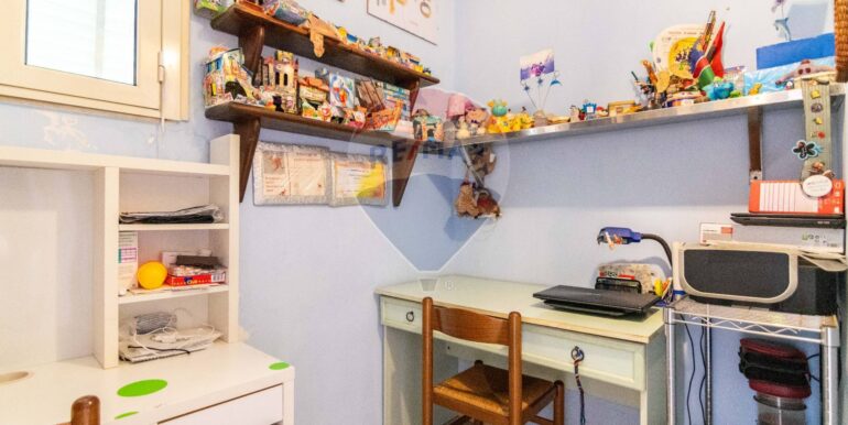 20250904191130-977982-12