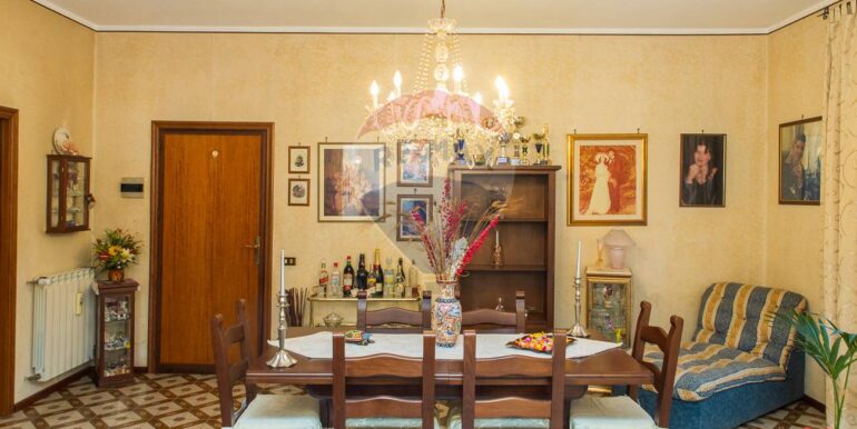 20250905161350-977966-4