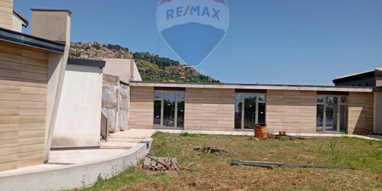 20250905191455-979238-3