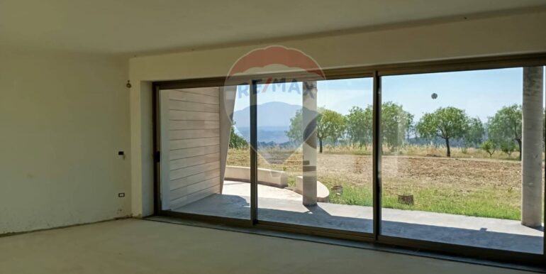 20250905191506-979238-7