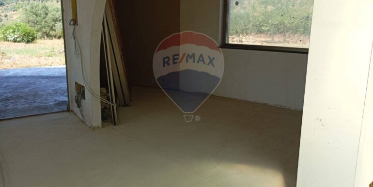 20250905191509-979238-8